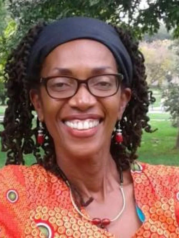 Picture of Dr. Salome Fouts